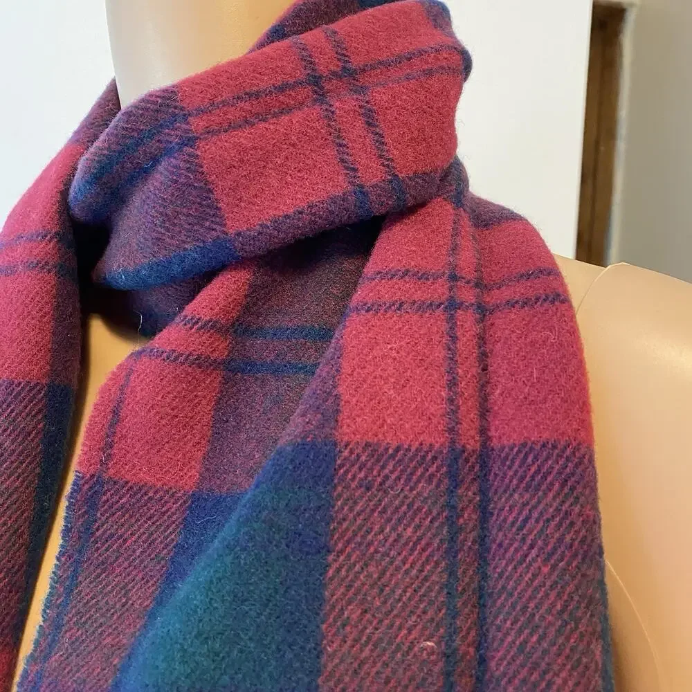 Vintage James Pringle Weavers Tartan Plaid Scarf Scotland Wool Unisex Preppy